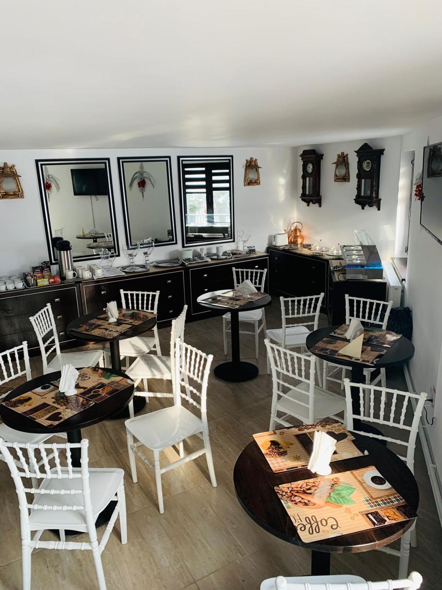 Casa Lazar Bed & Breakfast Toplita  Ngoại thất bức ảnh