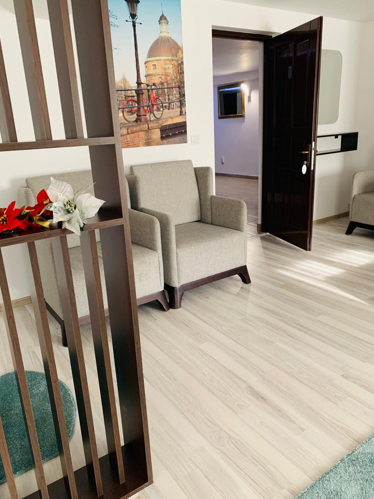 Casa Lazar Bed & Breakfast Toplita  Ngoại thất bức ảnh